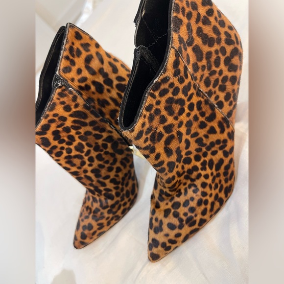 Marc fisher cheetah booties, 8 - Picture 2 of 6